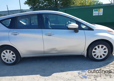 2015 Nissan Versa Note Sv z USA, uszkodzony, nr VIN 3N1CE2CP8FL387866